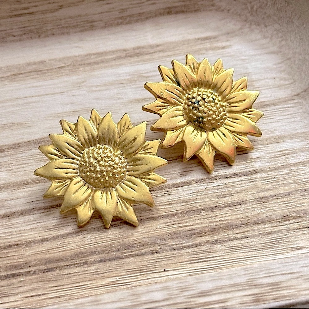 Awesome Designer 80s Runway Couture Matte Gold Sunflower Pierced Earrings $200+
